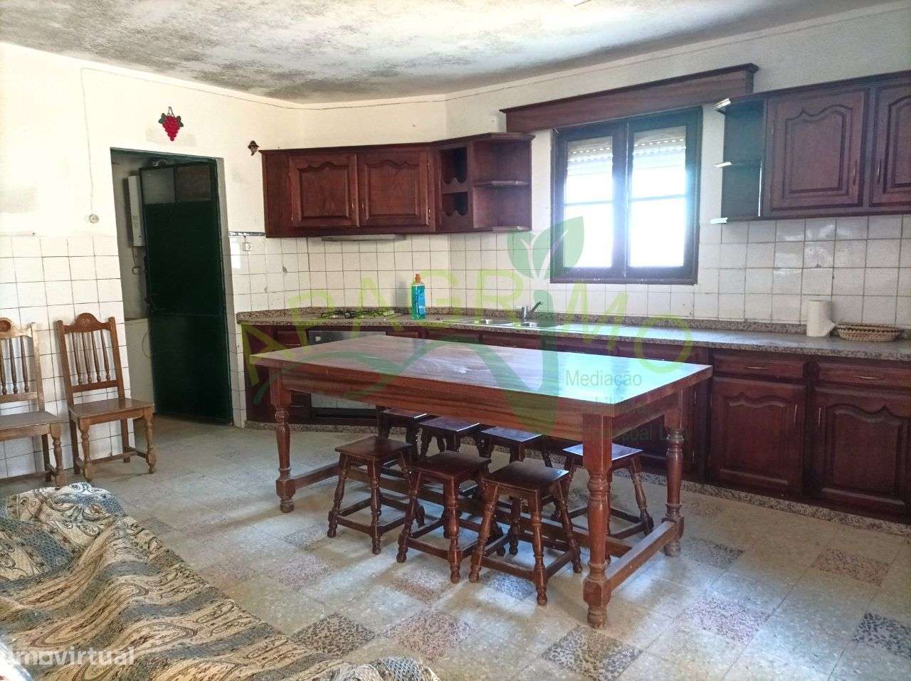 Moradia T6 com espaço exterior em Bebeses - Grande imagem: 4/19