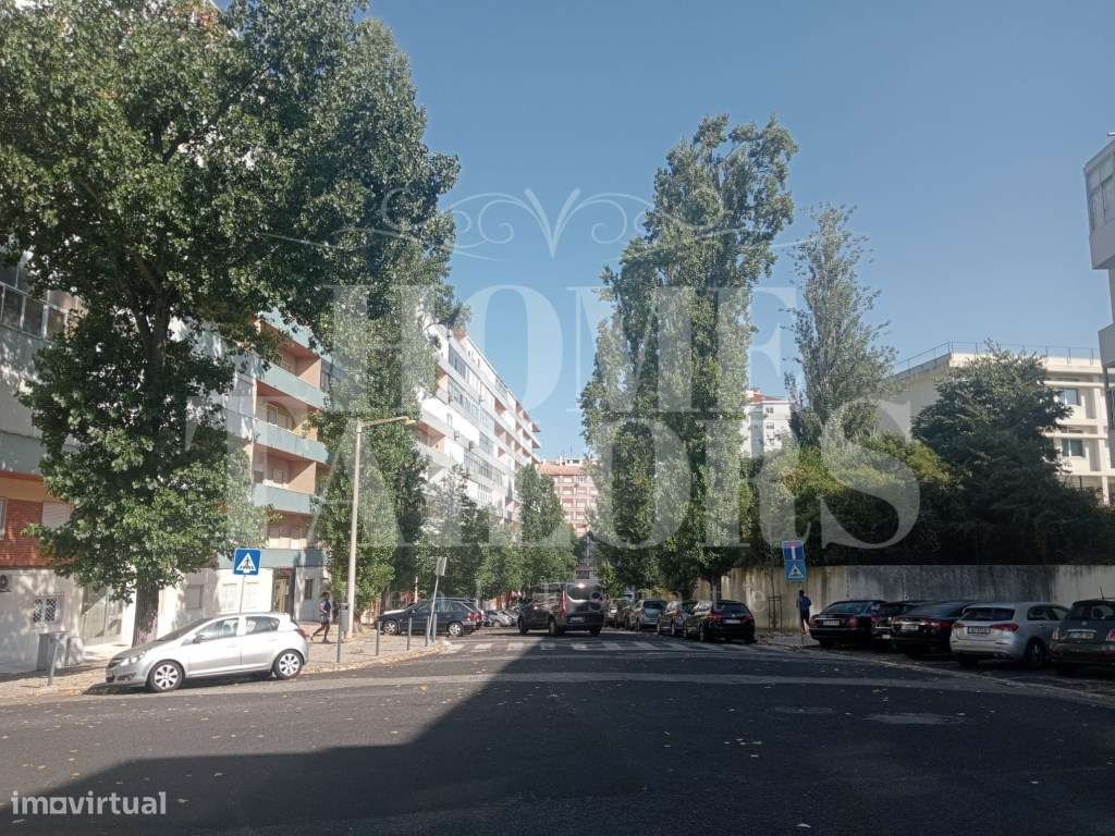 T3 Totalmente remodelado perto da Estação de Benfica-14