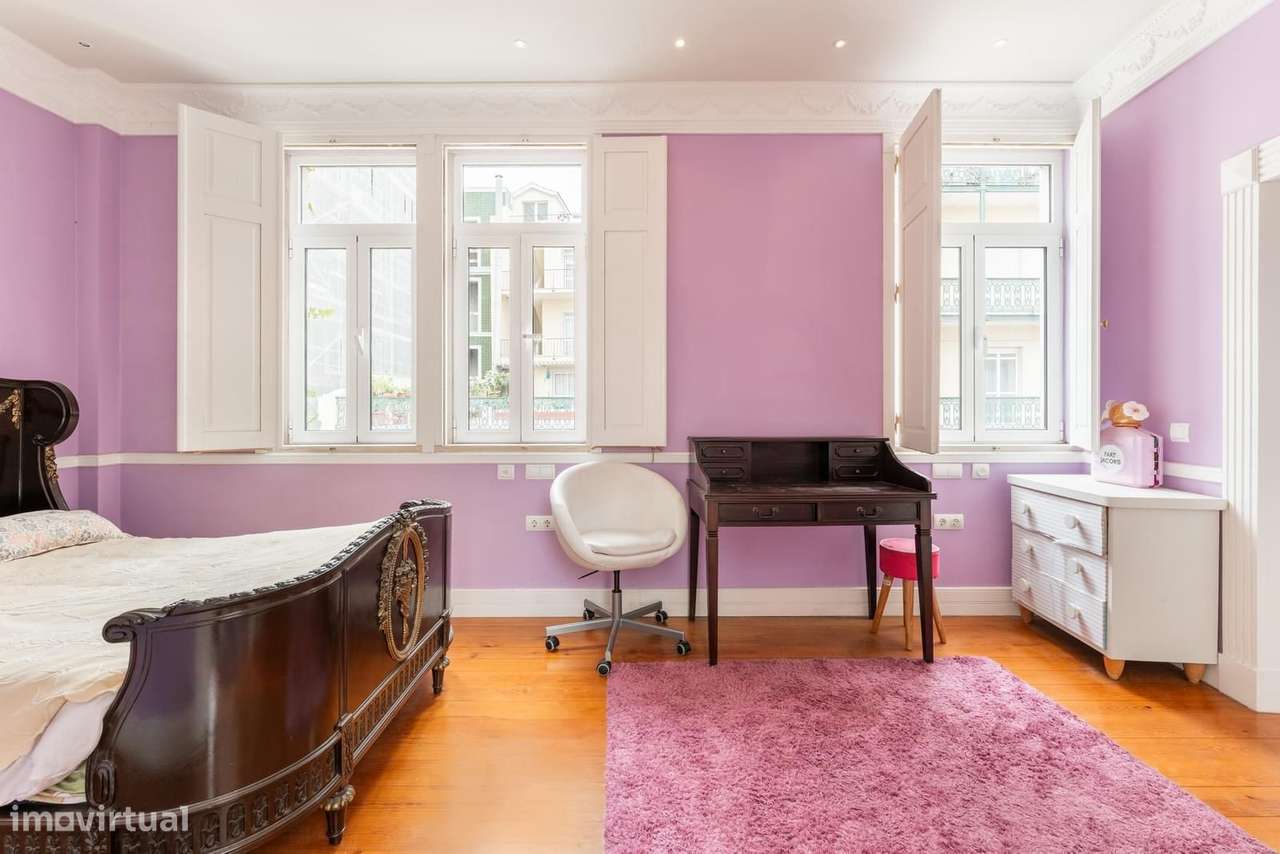 Moradia T4 + 1 com piscina, Pena, Lisboa-22