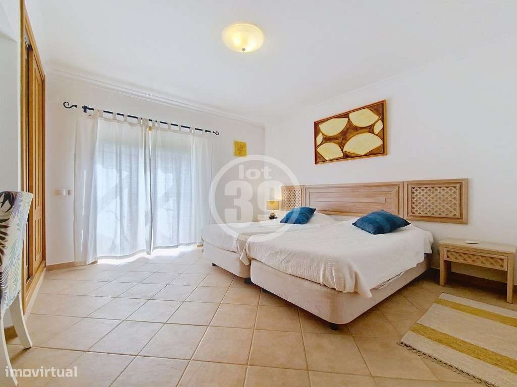 Excelente apartamento com 3 quartos situado no clássico empreendime...-23