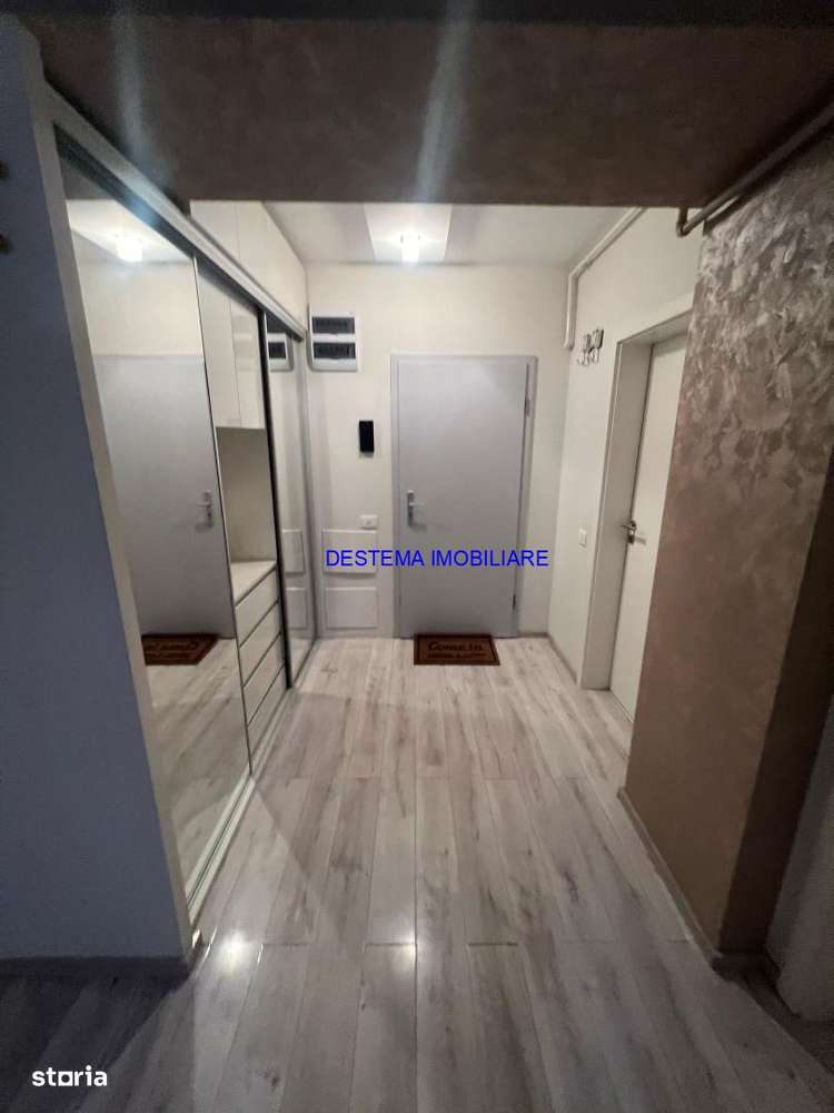 Tomis Plus-Maurer, apartament 2 camere - Imagine principală: 4/6