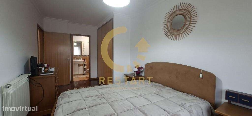 Apartamento T2, Garagem e Arrumos | Valongo-27