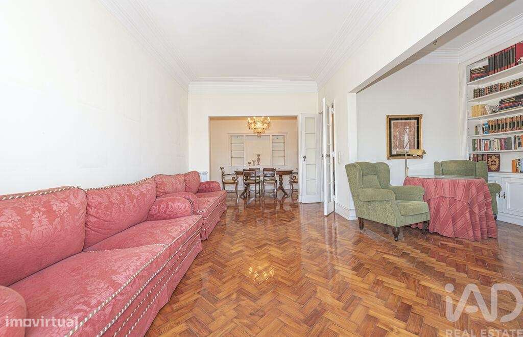 Apartamento T3 em Avenidas Novas de 130 m2 - Grande imagem: 3/33