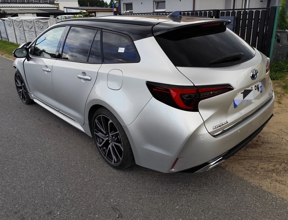 Toyota Corolla Seria E21 2.0 Business Edition 2024