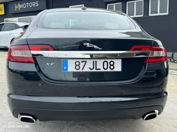 Jaguar XF 3.0 V6 Diesel Luxury - 33