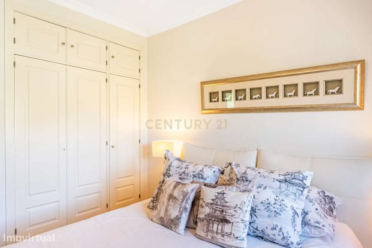 Apartamento T2 118 m2 com varanda e parqueamento - Quinta da Beloura-29