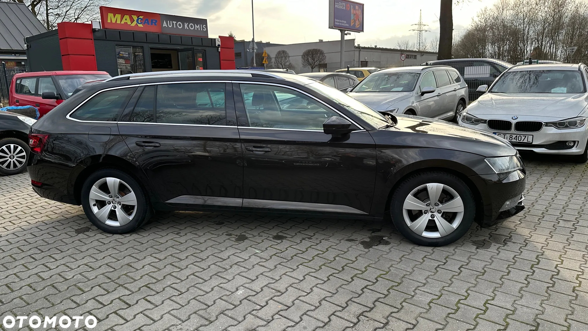 Skoda Superb 2.0 TDI Style DSG - 4