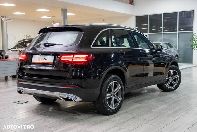 Mercedes-Benz GLC - 4