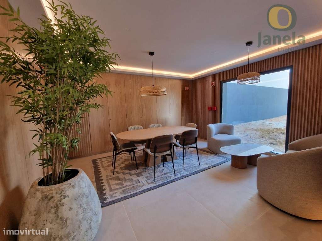 Apartamento T1 a estrear com PISCINA e GARAGEM - Grande imagem: 2/17