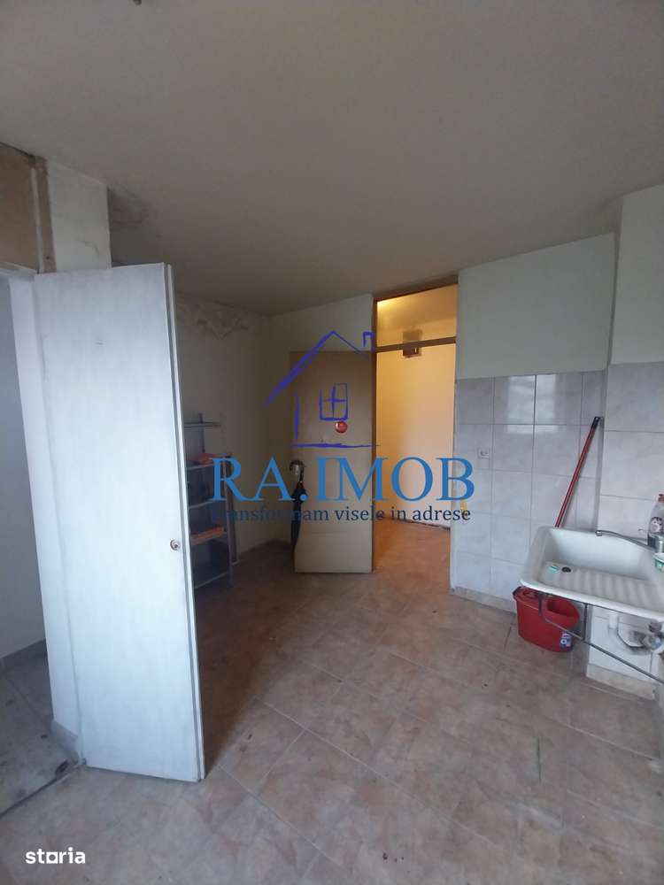 Apartament 2 camere, et 4/4 - 9 Mai - 50500 euro negociabil-2
