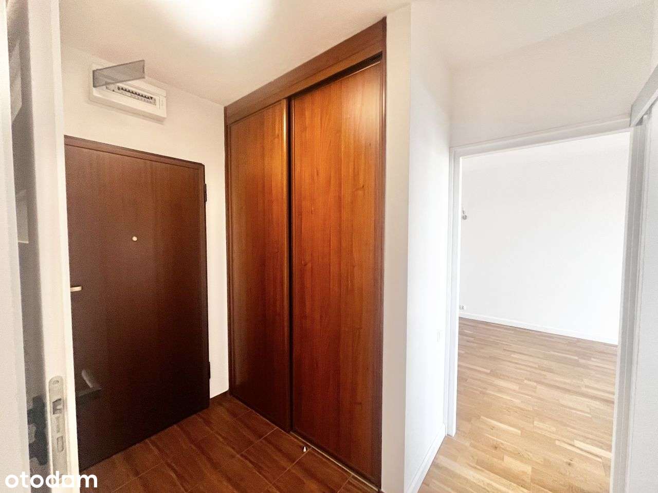 Doskonała inwestycja 2 pokoje i kuchnia, ogromna loggia CENTRUM MIASTA-11