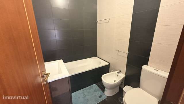 Moradia T3 Lousada | Figueiras | 3 Pisos |Terraço | NEWS-23