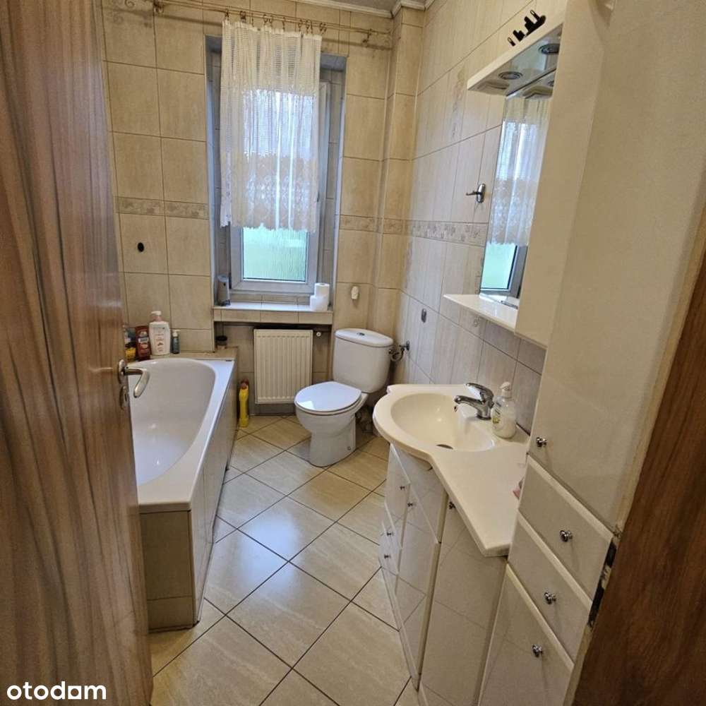 Przestronny dom z potencjałem w Rybniku-Kamień-0