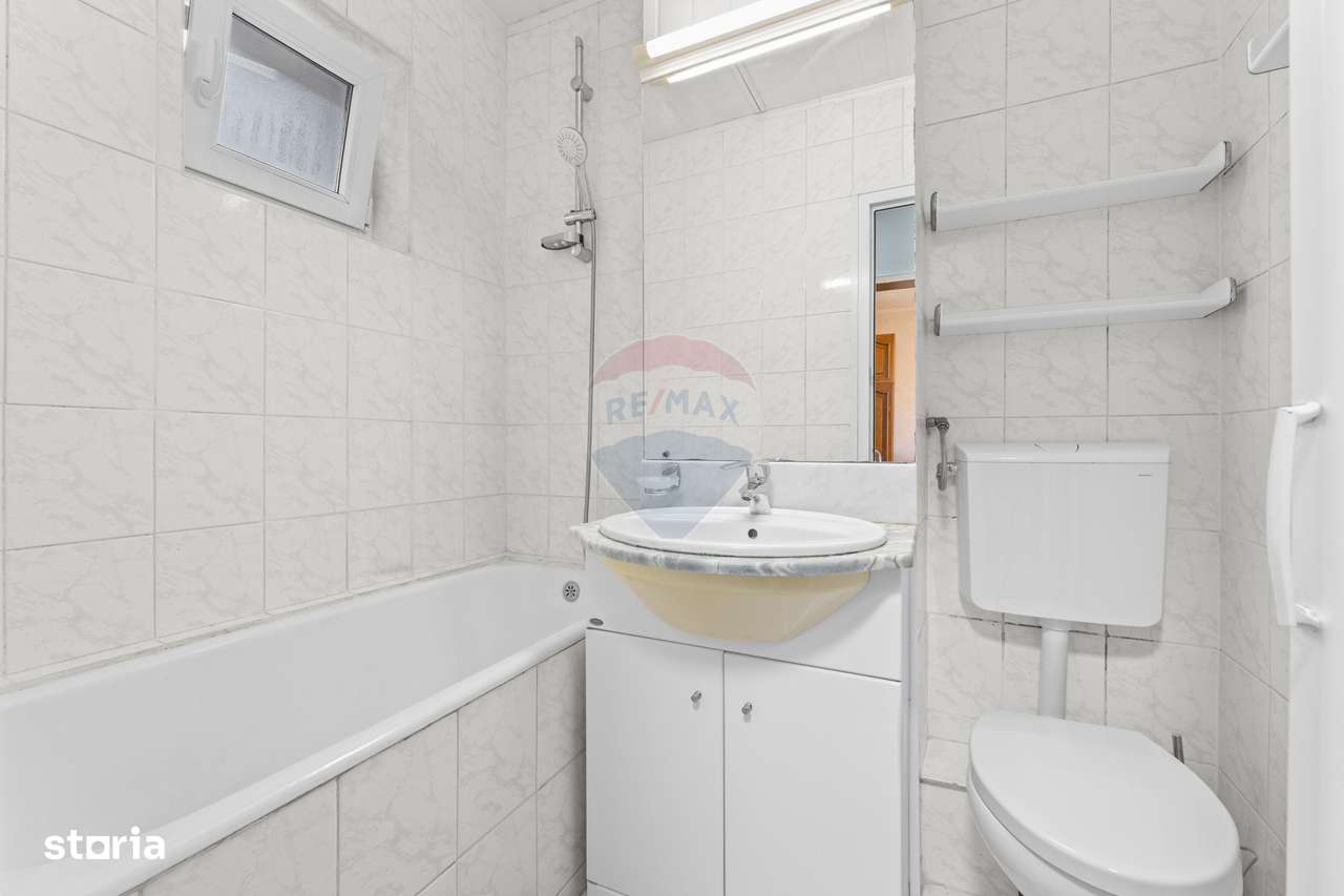 Apartament cu 3 camere de vânzare- COMISION 0%-8