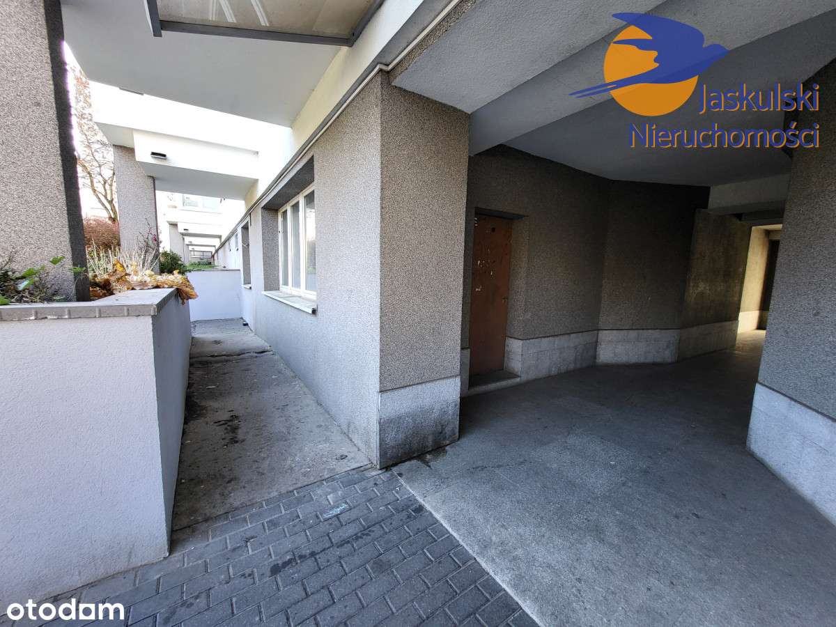 Lokal na usługi medyczne lub inne.-3