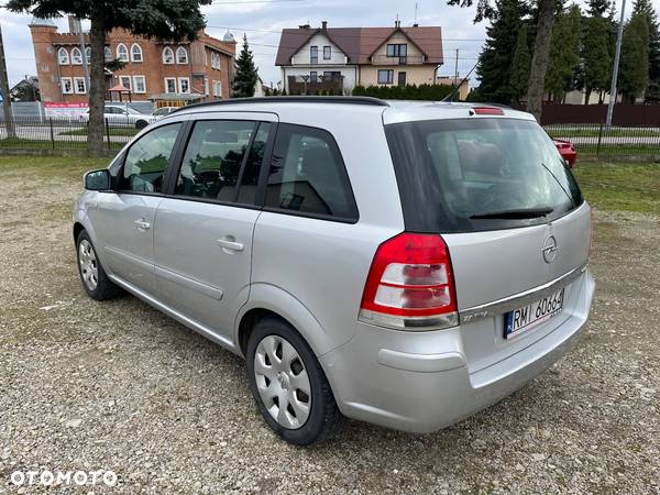 Opel Zafira - 7