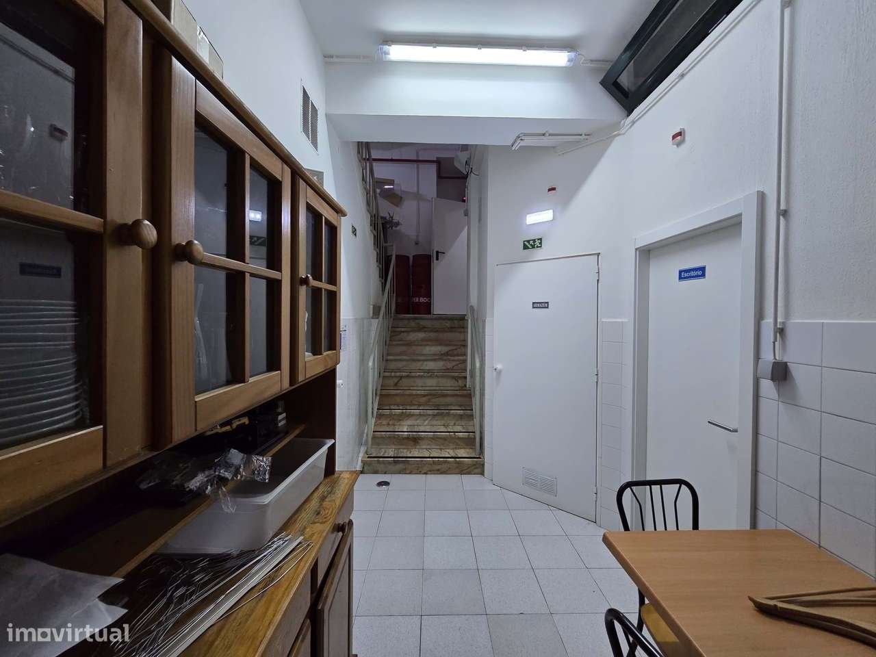 Trespasse – Restaurante com um magnifico faturamento, junto à Av. Colu-20