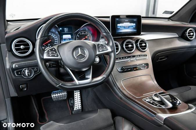 Mercedes-Benz GLC - 34