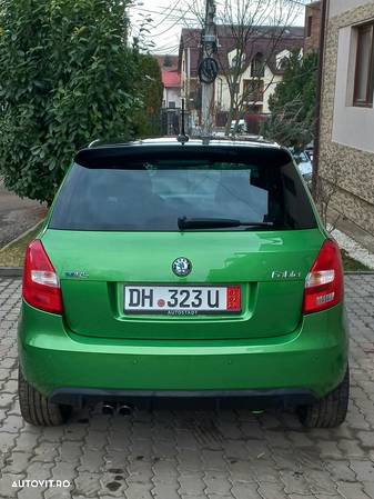 Skoda Fabia 1.4 TSI DSG RS - 7