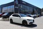 Alfa Romeo Stelvio - 5