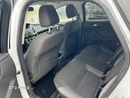 Ford Focus 1.6 Ambiente - 13