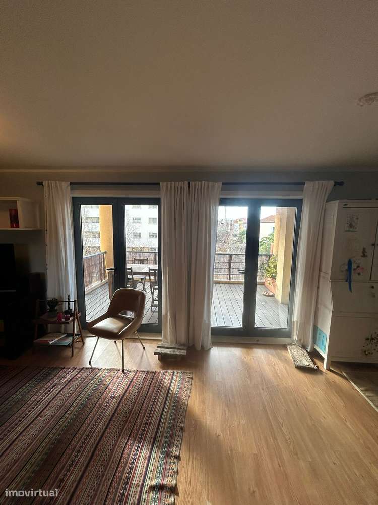 Vende-se T3 nas Condominhas / Campo Alegre - Grande imagem: 3/29