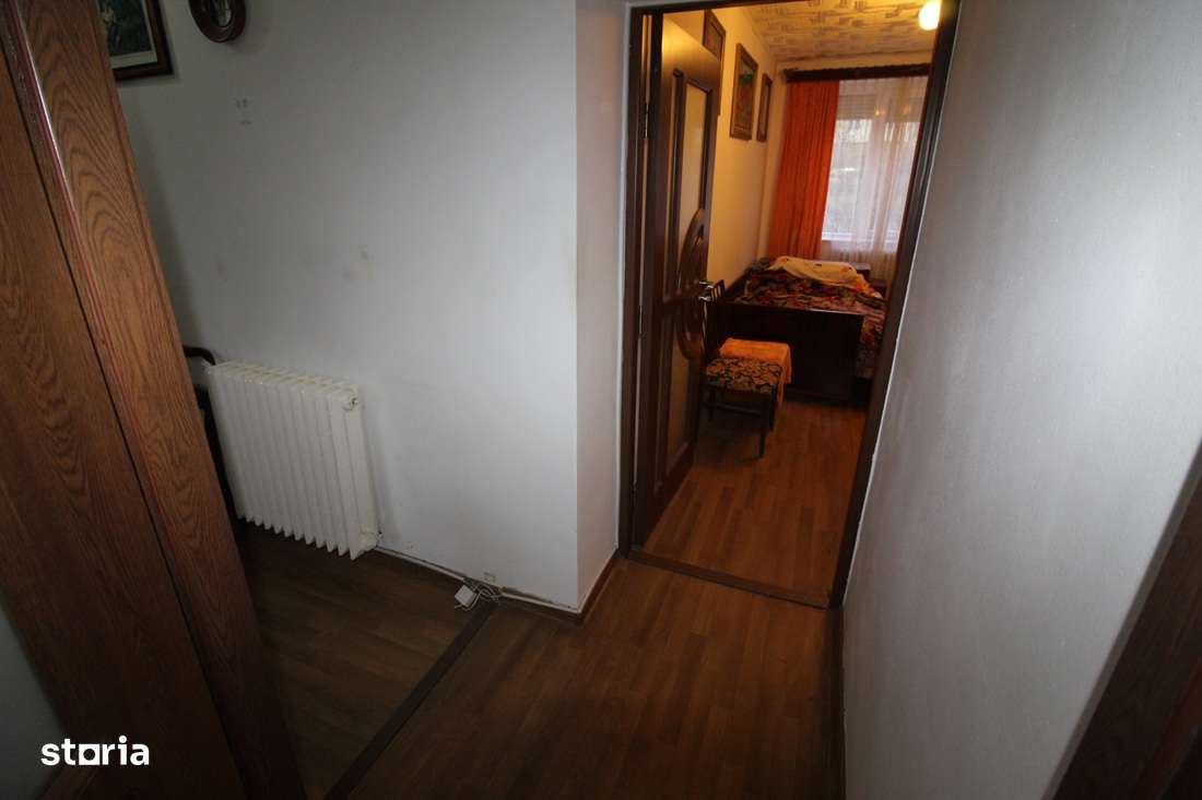 Vând apartament 2 camere în Hunedoara, zona OM-Bd.1848, parter înalt-6