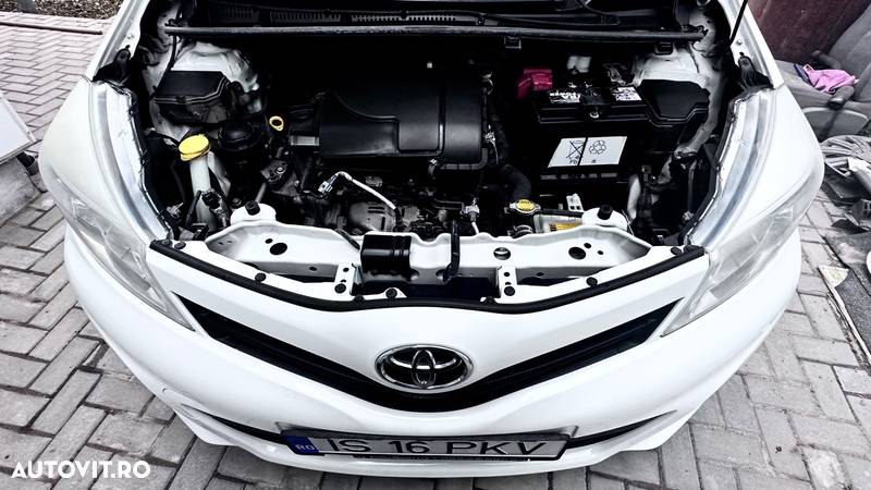 Toyota Yaris 1.0 VVT-i Fun - 6