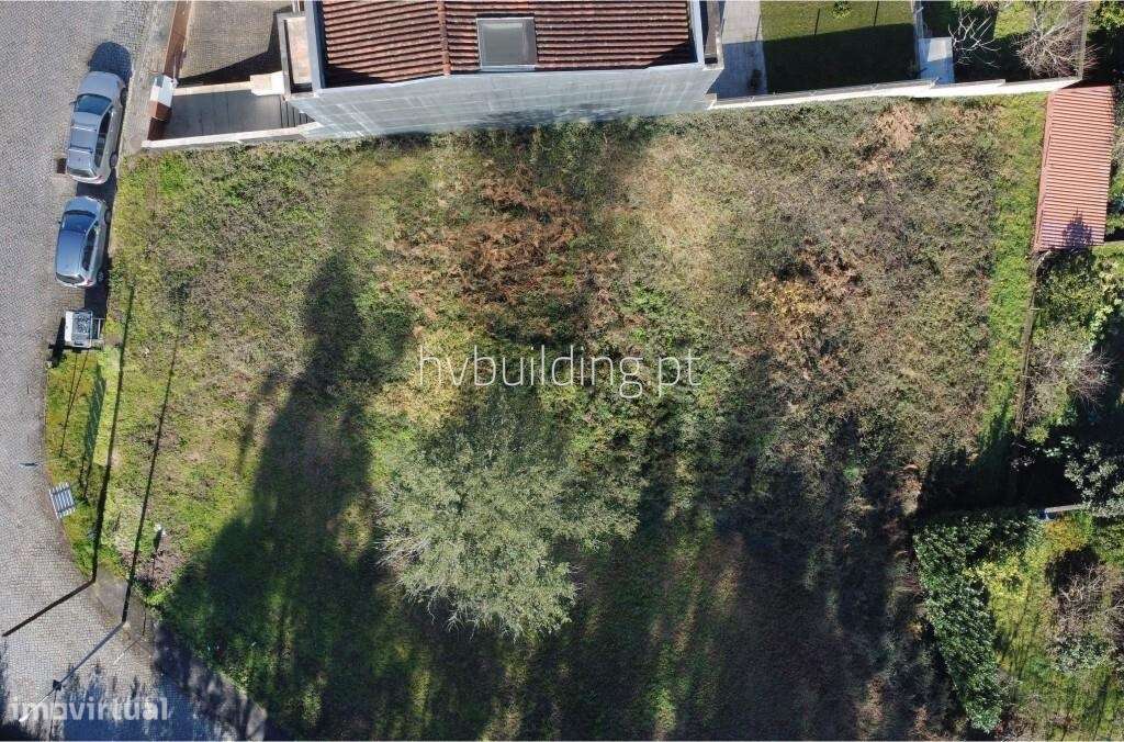 Lote para construção com 474m2 situado em Tibães - Grande imagem: 5/11