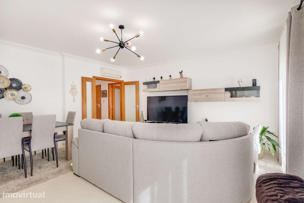APARTAMENTO T2 | SUÍTE | LUGAR DE ESTACIONAMENTO | VIALONGA-10