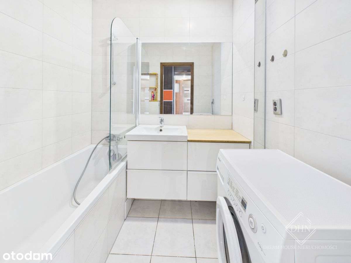 Przestronne i Ustawne Mieszkanie w Poznaniu-13