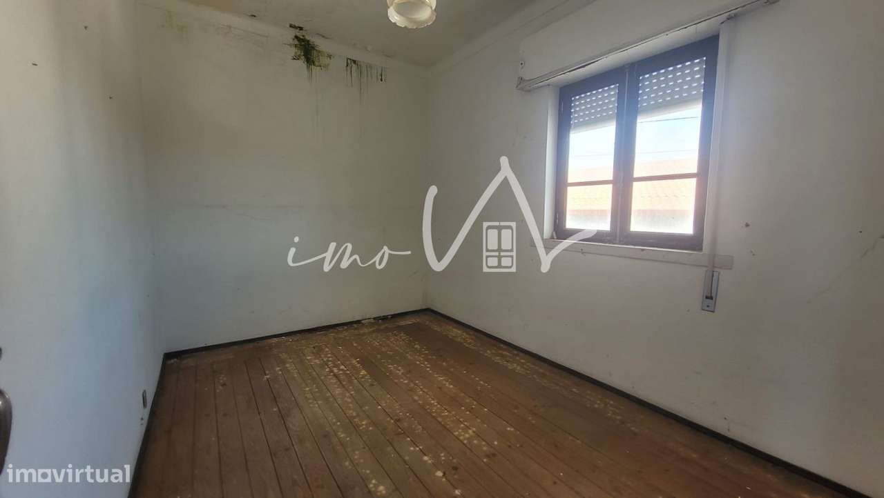 Moradia T3 para remodelar - Grande imagem: 4/15