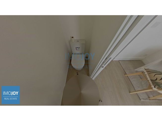 Apartamento T2 DUPLEX na Lapa, Recuperado, com Zona exterior-16