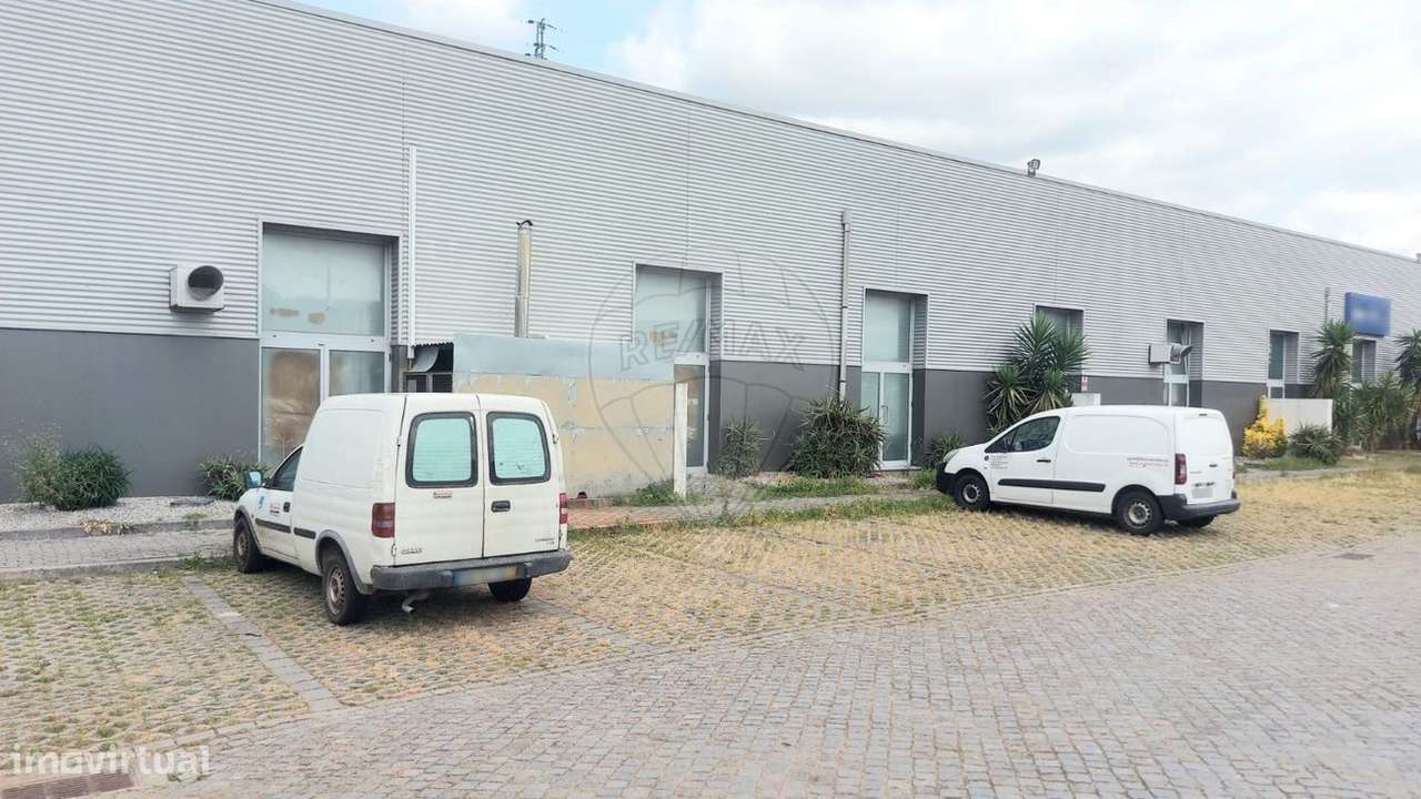 Armazém  para arrendamento - Grande imagem: 4/25