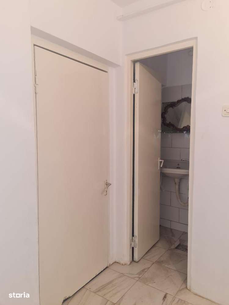 Apartament    doua camere   Trivale-4