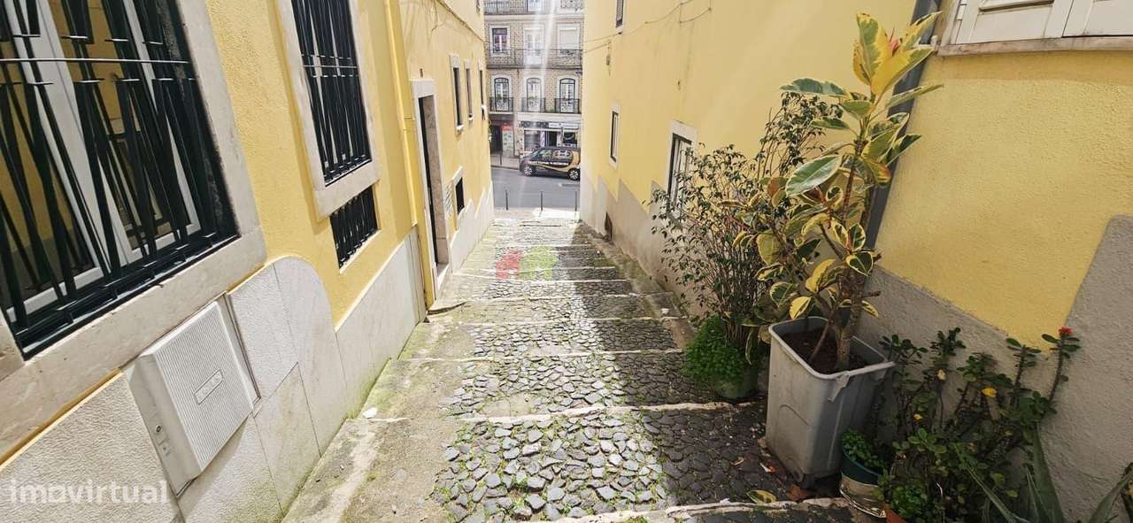 T1 para Remodelação Total | Alcântara | 45 m2-22