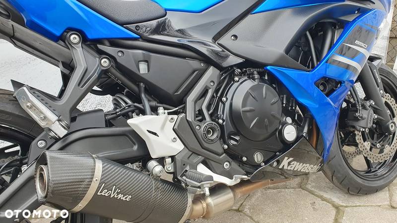 Kawasaki Ninja - 7