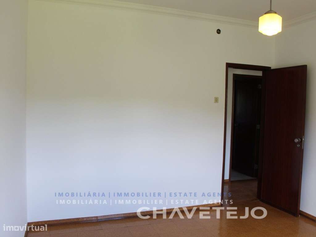 Oportunidade! Quinta com moradia, anexo e terreno próxima da Albufe...-20