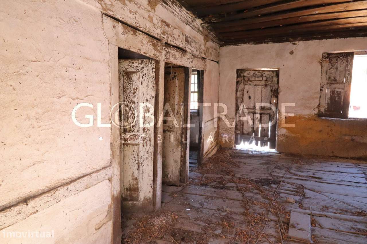 Conjunto Habitacional de 5 Moradias para Recuperar em Aboadela-20