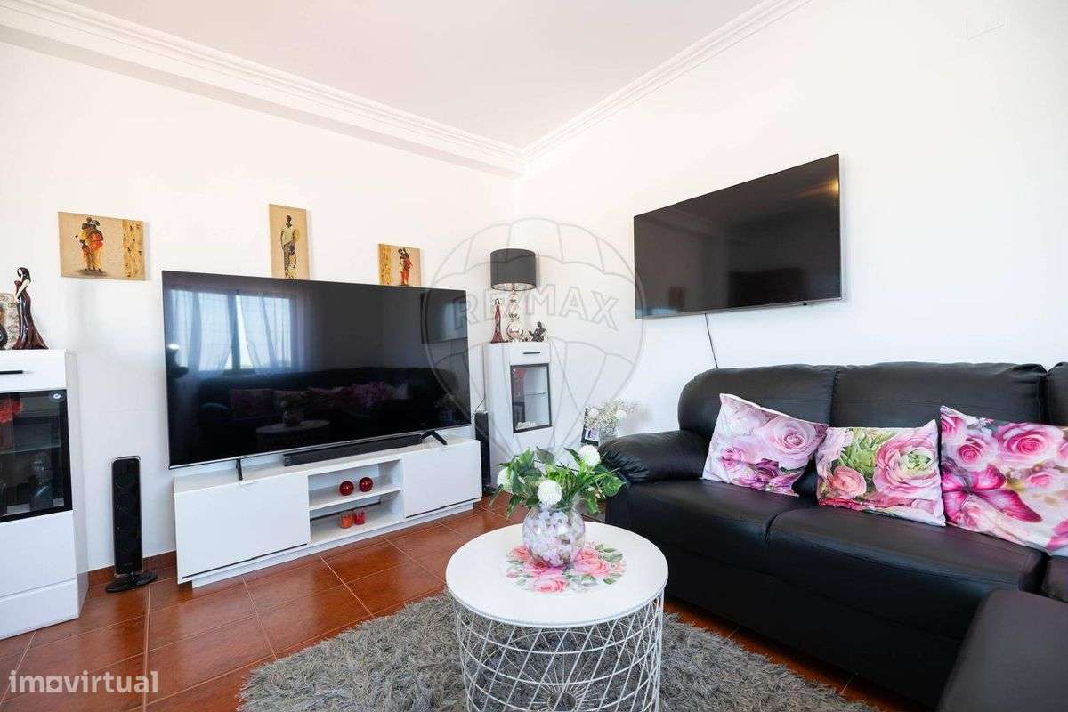 Moradia T4 para venda-11