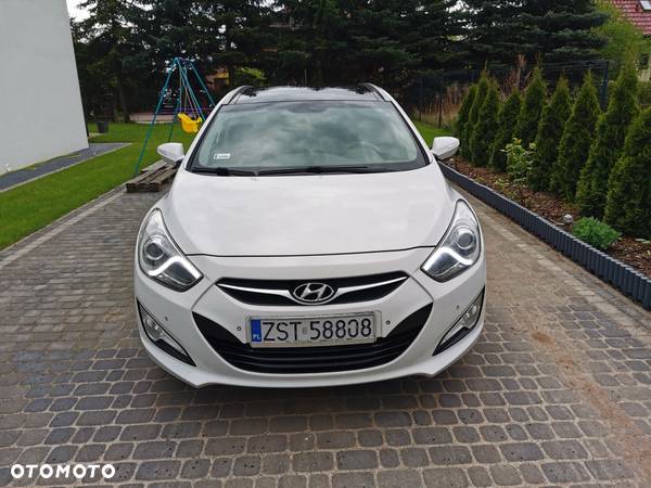 Hyundai i40 Kombi 1.7 CRDi Premium - 2