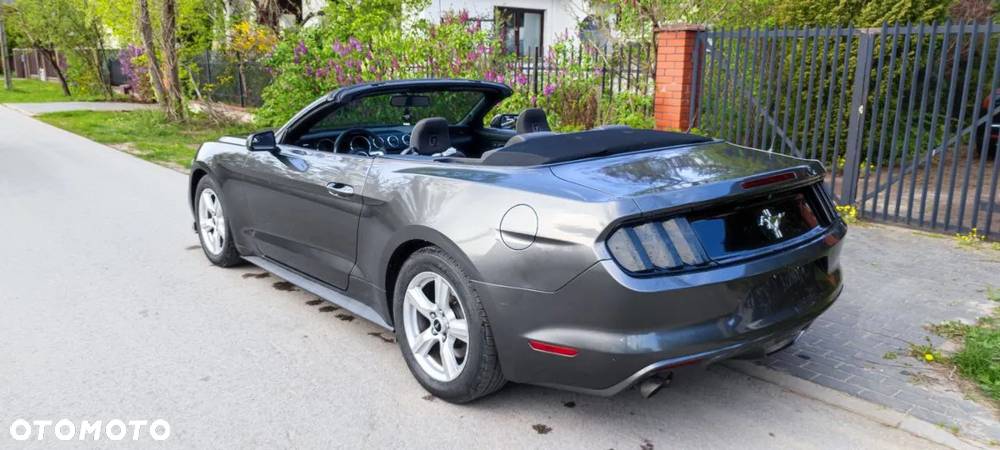 Ford Mustang 3.7 V6 - 11