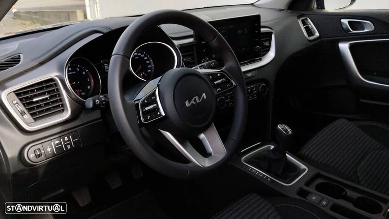 Kia XCeed 1.0 T-GDI Tech - 2