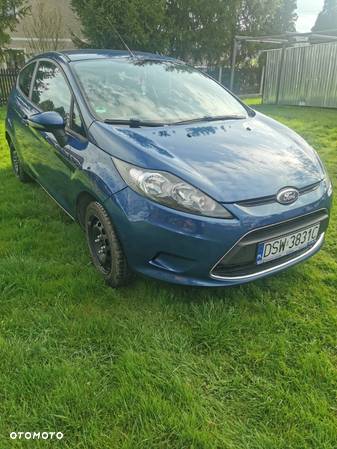 Ford Fiesta - 2