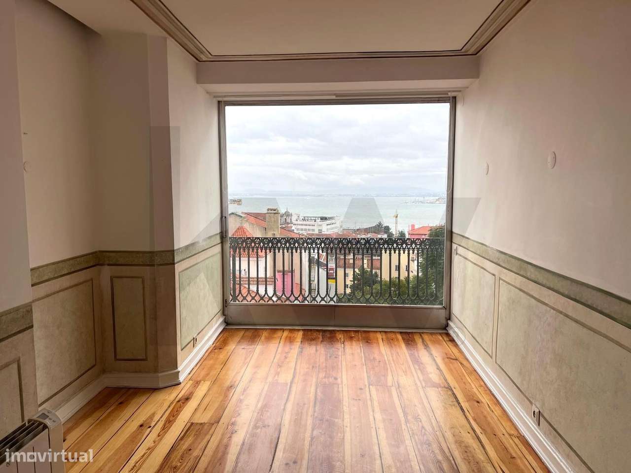 Localização e Exclusividade, Lapa Nobre, Venda de apartamento T2+2 c/ - Grande imagem: 2/45