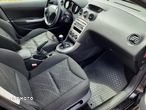 Peugeot 308 1.6 HDi Premium - 22