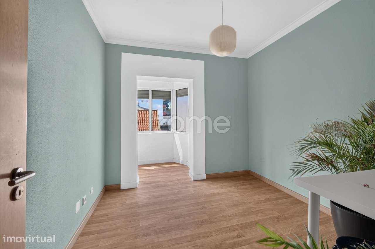 T2 Luminoso com Vistas Desafogadas, Mealhada, Loures-9