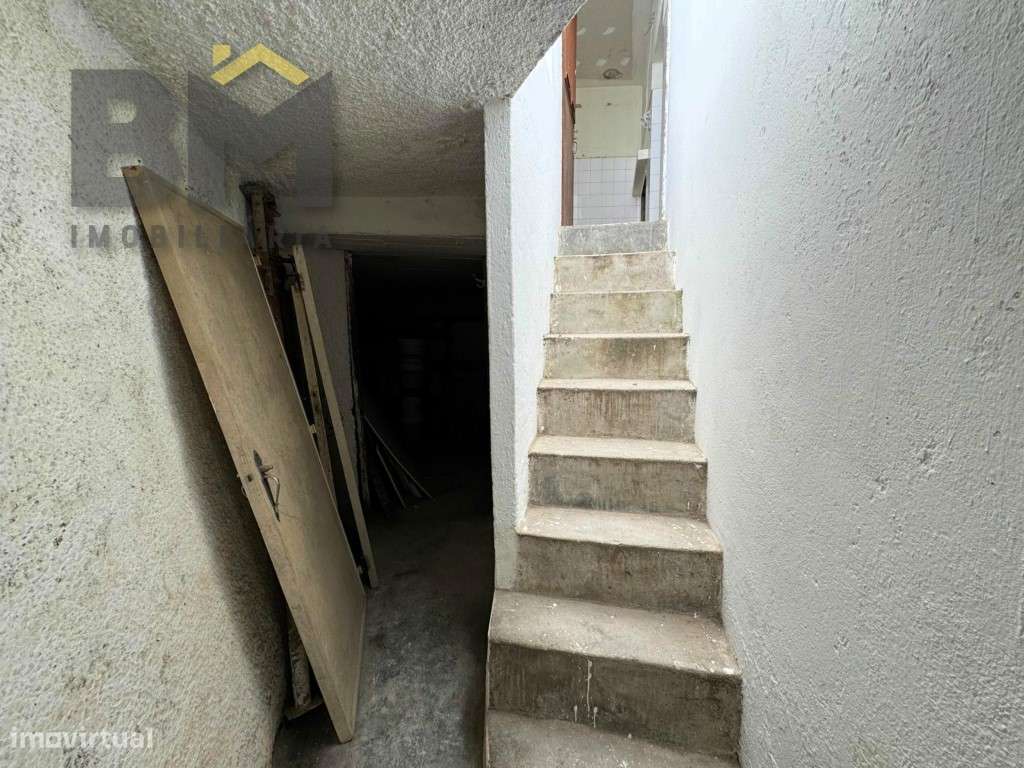 Moradia T2 com terraço para venda em Escalos de Cima!-8