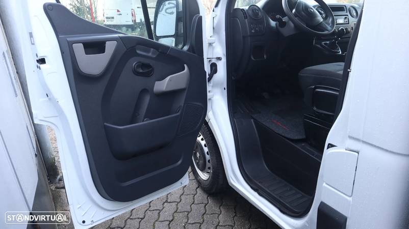 Renault Master 2.3 dCi 130 3.5T - 6