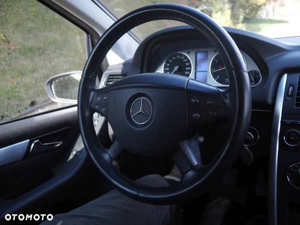 Mercedes-Benz Klasa B 150 BlueEFFICIENCY - 27